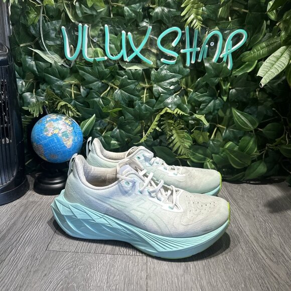 Asics Novablast 4 Womens Size 9.5 White Blue Athletic Running Shoes Sneakers - Picture 1 of 9